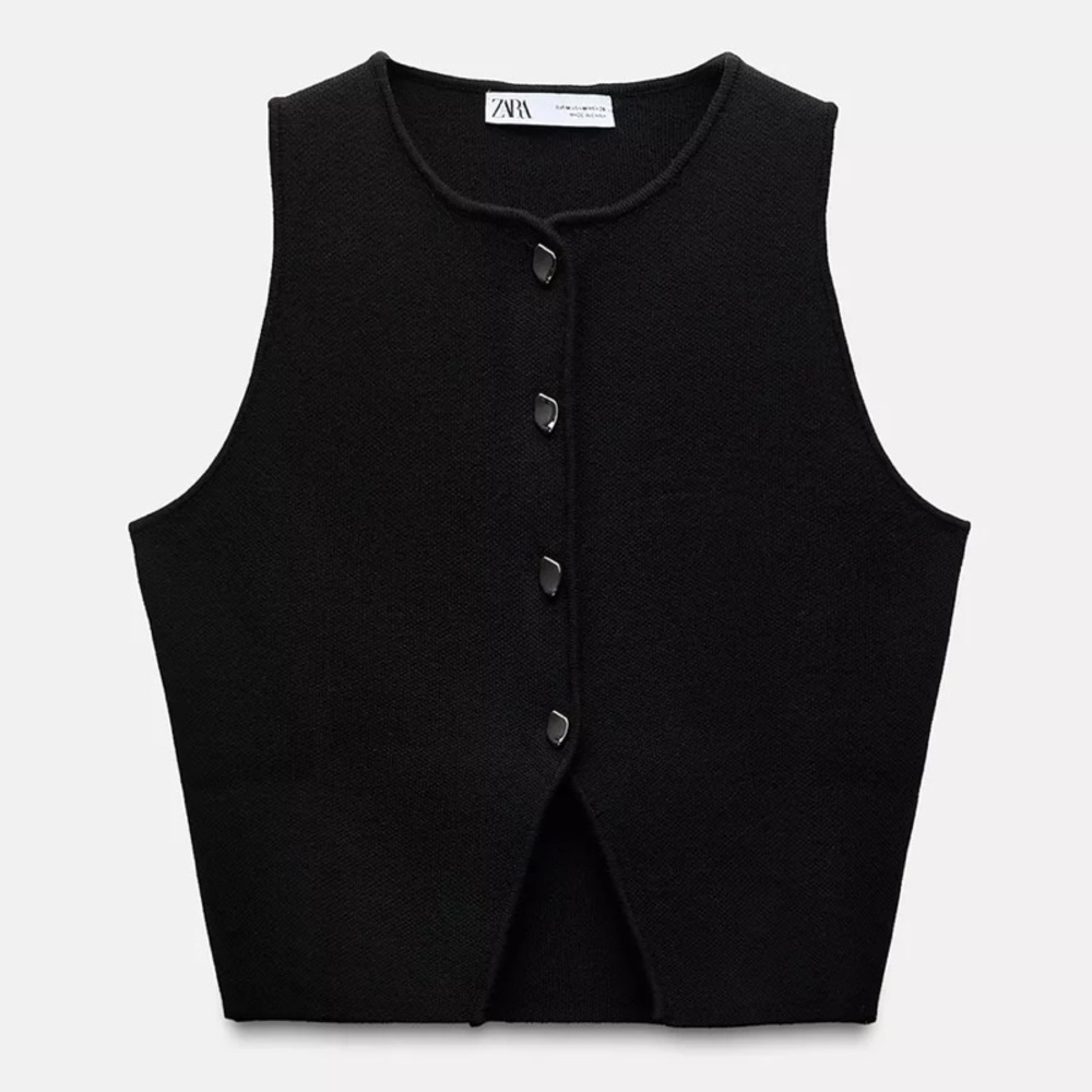 Zara Buttoned Knit Vest Top